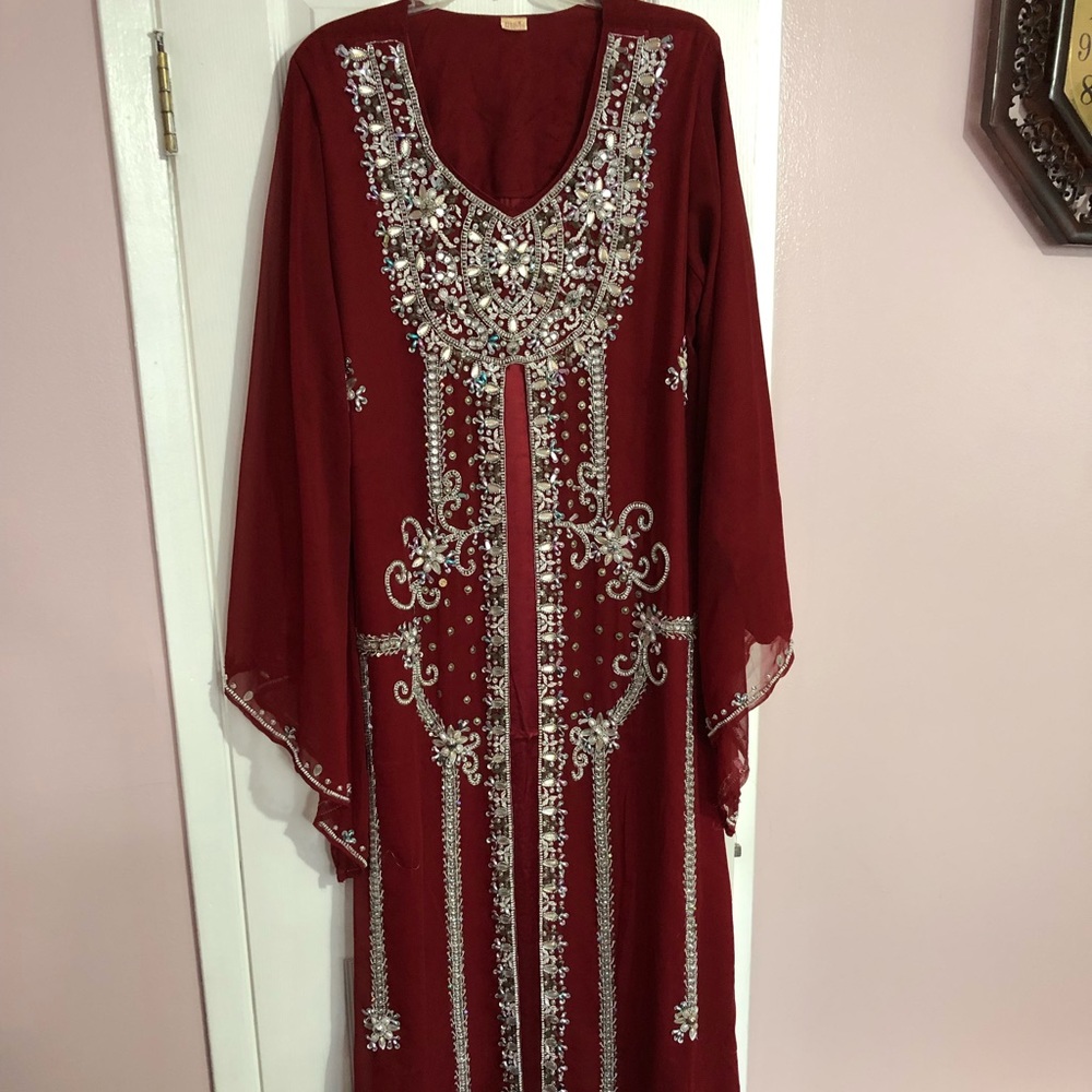 💕Gorgeous beaded abaya kuftan large
